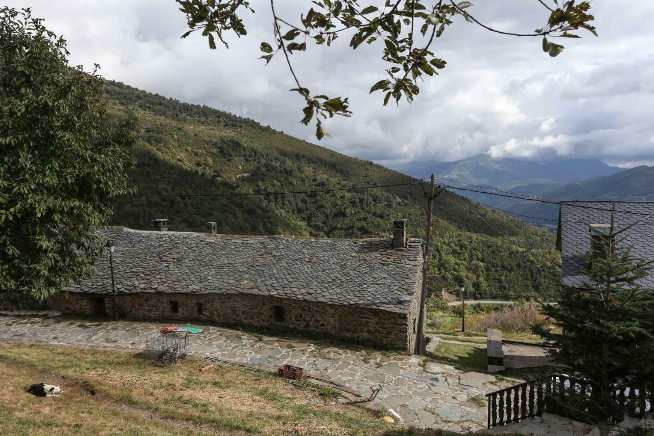 Vent Del Nord Villa Toses Eksteriør billede