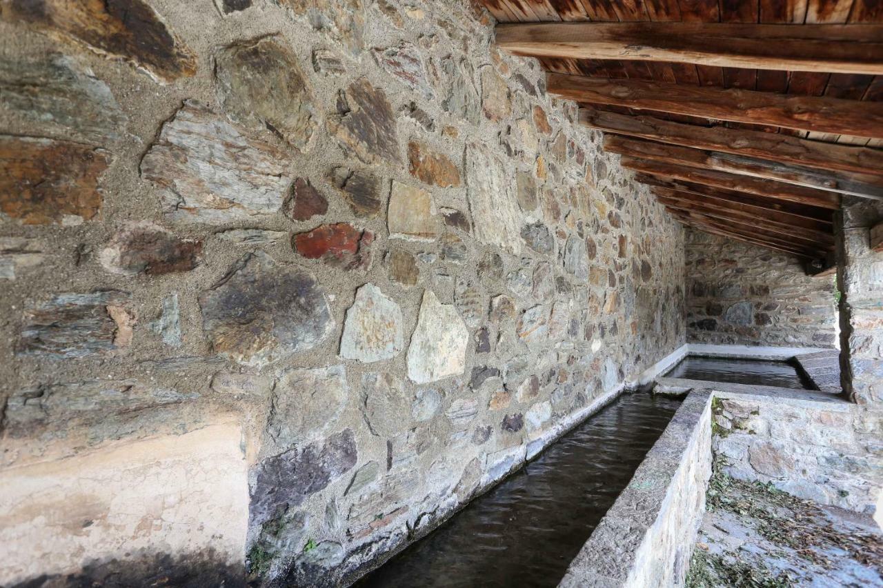 Vent Del Nord Villa Toses Eksteriør billede